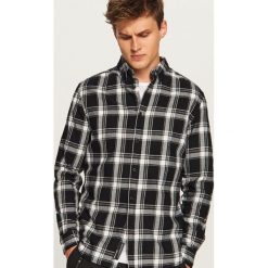 Koszula w kratę regular fit - Czarny. Czarne koszule męskie Reserved, l. Za 99,99 zł.