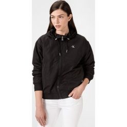 Calvin Klein Kurtka Czarny. Czarne kurtki damskie Calvin Klein, na wiosnę, s, bez wzorów, z poliesteru, bez kaptura. Za 740,95 zł.