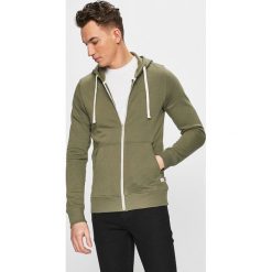 PRODUKT by Jack & Jones - Bluza 12116082. Zielone bluzy męskie marki PRODUKT by Jack & Jones, xl, bez wzorów, z dzianiny, z kapturem, bez rękawów, z kapturem. W wyprzedaży za 99,90 zł.