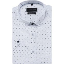 Koszula MICHELE KKBE000024. Białe koszule męskie Giacomo Conti, na lato, m, bez wzorów, z bawełny, button down, z krótkim rękawem. Za 199,00 zł.