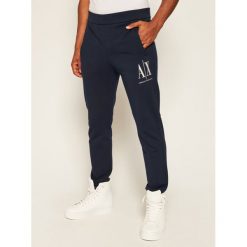 Spodnie dresowe Armani Exchange 8NZPPA ZJ1ZZ 1510. Niebieskie jeansy męskie Armani Exchange, m, bez wzorów. W wyprzedaży za 279,00 zł.