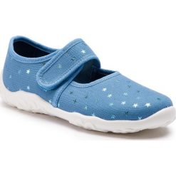 Kapcie SUPERFIT - 4-00281-85 S Hellblau. Niebieskie sandały dziewczęce Superfit, z tworzywa sztucznego, bez zapięcia. Za 129,00 zł.