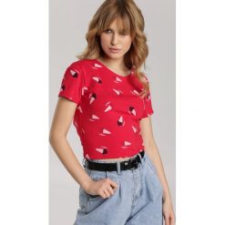 Czerwony T-shirt Klytea. Czerwone bluzki dziewczęce Renee, z nadrukiem, z okrągłym kołnierzem, z krótkim rękawem, krótkie, bez kaptura. Za 39,99 zł.