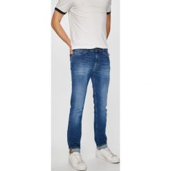 Lee - Jeansy Rider. Niebieskie jeansy męskie marki Lee. W wyprzedaży za 259,90 zł.