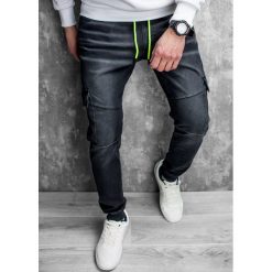 Spodnie joggery z kieszeniami czarne Recea. Czarne spodnie męskie Recea, s, bez wzorów, z tkaniny, klasyczne. Za 89,99 zł.