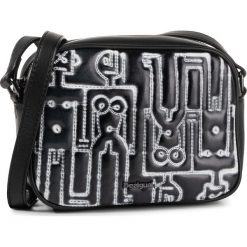 Torebka DESIGUAL - 19WAXP01 2000. Czarne listonoszki damskie Desigual, na co dzień, bez wzorów, ze skóry ekologicznej, eleganckie, bez dodatków. W wyprzedaży za 159,00 zł.