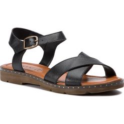 Sandały LASOCKI - WI23-PISA-01 Black. Czarne klapki damskie Lasocki, bez wzorów, ze skóry, bez obcasa. Za 119,99 zł.