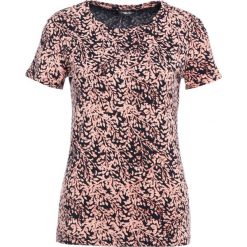 T-shirty damskie: Stine Goya SHADE Tshirt z nadrukiem pink