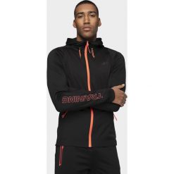 Bluza treningowa męska BLMF282A - głęboka czerń. Bluzy męskie s, bez wzorów, z dzianiny, z kapturem, bez rękawów, z kapturem. W wyprzedaży za 79,99 zł.