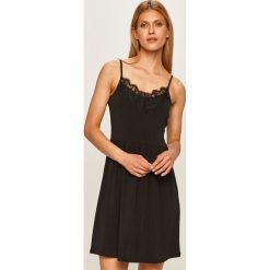 Vero Moda - Sukienka. Czarne sukienki damskie Vero Moda, na co dzień, s, bez wzorów, z elastanu, casualowe, bez kołnierzyka, bez rękawów, mini, rozkloszowane. W wyprzedaży za 69,90 zł.