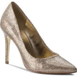 Szpilki MICHAEL MICHAEL KORS - Claire Pump Glitter 40T8CLHP1D Silver/Sand. Żółte szpilki ze skóry licowej MICHAEL Michael Kors, z aplikacjami, eleganckie, bez obcasa, na obcasie, bez zapięcia. W wyprzedaży za 409,00 zł.