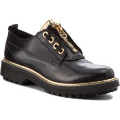 Półbuty GEOX - D Asheely Plus B D84ACB 00043 C9999 Black. Czarne półbuty damskie marki Geox, na co dzień, z aplikacjami, ze skóry ekologicznej, bez obcasa, na płaskiej podeszwie, bez zapięcia. W wyprzedaży za 389,00 zł.