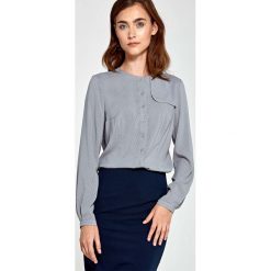 Szara Bluzka Elegancka Koszulowa z Klapą. Szare bluzki asymetryczne Molly.pl, l, z poliesteru, biznesowe, z klasycznym kołnierzykiem. Za 118,90 zł.