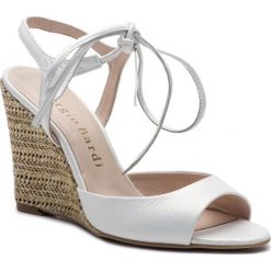 Espadryle SERGIO BARDI - SB-28-07-000265 102. Białe espadryle damskie Sergio Bardi, bez wzorów, ze skóry, bez obcasa, na obcasie. Za 319,00 zł.