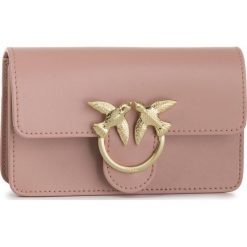 Torebka PINKO - Baby Love Simply Catena AI 19-20 PLTT 1P21EE Y5FF Light Pink Q19. Różowe listonoszki damskie Pinko, bez wzorów, ze skóry, bez dodatków. Za 829,00 zł.