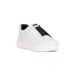 Buty Ambitious AMBITIUS BIANCO ECLISSE. Białe trampki męskie Ambitious, bez wzorów, bez zapięcia. Za 334,28 zł.