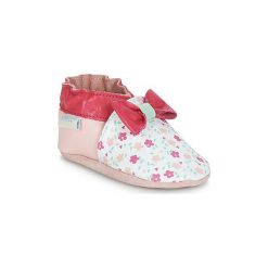 Kapcie niemowlęce Dziecko Robeez FLOWERY. Różowe buciki niemowlęce marki Robeez, bez zapięcia. Za 159,00 zł.