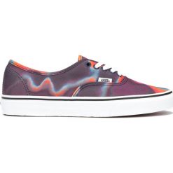 Vans Dark Aura Authentic Tenisówki Fioletowy Wielokolorowy. Fioletowe trampki męskie Vans, bez wzorów, z materiału, bez zapięcia. Za 309,95 zł.