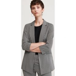 Blezer w paski - Wielobarwny. Bolerka i narzutki damskie Reserved, w paski. Za 119,99 zł.