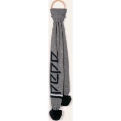 Pepe Jeans - Szalik Ane Scarf. Szare szaliki damskie Pepe Jeans, bez wzorów, z jeansu. W wyprzedaży za 99,90 zł.