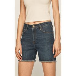 Lee - Szorty jeansowe. Niebieskie szorty damskie Lee, l, bez wzorów, z elastanu, casualowe, z podwyższonym stanem. Za 229,90 zł.