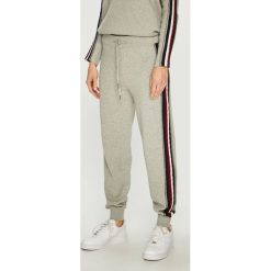 Tommy Hilfiger - Spodnie. Szare spodnie damskie TOMMY HILFIGER, s, z bawełny. W wyprzedaży za 359,90 zł.