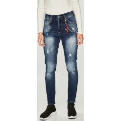 Answear - Jeansy. Niebieskie jeansy damskie ANSWEAR, s. W wyprzedaży za 59,90 zł.