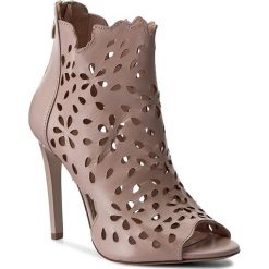 Buty zimowe damskie: Botki CARINII - B3914 J90-000-000-B40