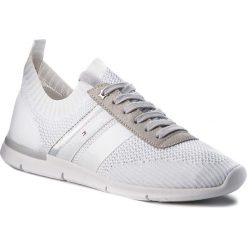 Sneakersy TOMMY HILFIGER - Knited Light Weight Sneaker FW0FW03035 White 100. Białe półbuty damskie TOMMY HILFIGER, ze skóry ekologicznej. W wyprzedaży za 259,00 zł.
