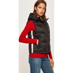 Calvin Klein Jeans - Bezrękawnik. Czarne kurtki damskie Calvin Klein Jeans, s, bez wzorów, z poliesteru, z kapturem. Za 849,90 zł.