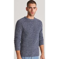 Sweter o grubym splocie - Granatowy. Niebieskie swetry męskie Reserved, s, bez wzorów, ze splotem, bez kołnierzyka, bez kaptura. Za 159,99 zł.