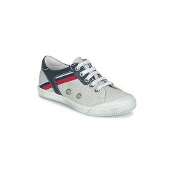 Buty Dziecko Ramdam KAGOSHIMA. Białe trampki chłopięce Ramdam, bez wzorów, bez zapięcia. Za 263,40 zł.