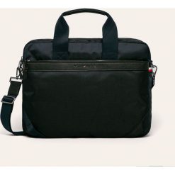 Tommy Hilfiger - Torba. Niebieskie torby na laptopa TOMMY HILFIGER, w paski, z poliesteru, biznesowe. W wyprzedaży za 349,90 zł.