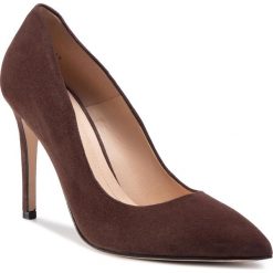 Szpilki SOLO FEMME - 34201-A8-K35/000-04-00 Brąz. Pomarańczowe półbuty damskie Solo Femme, bez wzorów, ze skóry, eleganckie, bez obcasa, na obcasie, bez zapięcia. Za 339,00 zł.