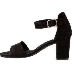 Pavement SYLVIA Sandały black. Czarne rzymianki damskie Pavement, z materiału. Za 529,00 zł.