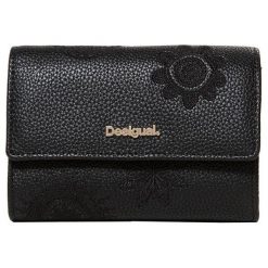 Desigual Portfel Mone Dark Amber Alba Negro 19Sayp38 2000. Żółte portfele damskie marki Desigual, bez wzorów. Za 235,00 zł.