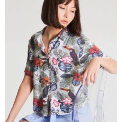 Koszula oversize - Kremowy. Białe koszule damskie Cropp, m, bez wzorów, bez kołnierzyka, bez rękawów. W wyprzedaży za 19,99 zł.