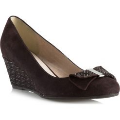 Buty damskie. Koturny damskie Wittchen. W wyprzedaży za 179,91 zł.