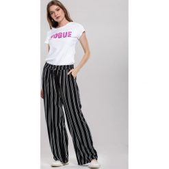 Granatowe Spodnie Striped. Niebieskie spodnie damskie Renee, m, z tkaniny. Za 49,99 zł.