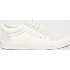 Vans - Tenisówki. Trampki i tenisówki damskie Vans. W wyprzedaży za 299,90 zł.
