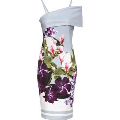Sukienka "carmen" w kwiaty bonprix kolor bzu - lila-biały w kwiaty. Fioletowe sukienki damskie bonprix, z aplikacjami, bez kołnierzyka, bez rękawów. Za 149,99 zł.
