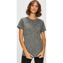 Under Armour - Top. Szare topy damskie marki Under Armour, s, z poliesteru, z okrągłym kołnierzem. W wyprzedaży za 99,90 zł.