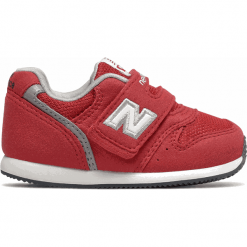 New Balance IV996CRD. Brązowe buciki niemowlęce marki New Balance, z materiału. Za 199,99 zł.