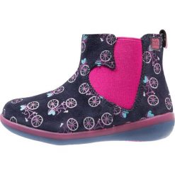 Buty damskie: Agatha Ruiz de la Prada BUTTERFLY Botki purple