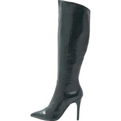 MAI PIÙ SENZA Kozaki na obcasie dark green. Zielone buty zimowe damskie marki Mai Piu Senza, ze skóry ekologicznej, na obcasie. Za 669,00 zł.