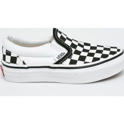 Vans - Tenisówki dziecięce Classic Slip-On. Białe trampki chłopięce Vans, bez wzorów, z materiału, bez zapięcia. W wyprzedaży za 159,90 zł.