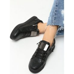 Czarne Buty Sportowe Corking. Czarne buty sportowe damskie Born2be, z aplikacjami, ze skóry, sportowe. Za 39,99 zł.