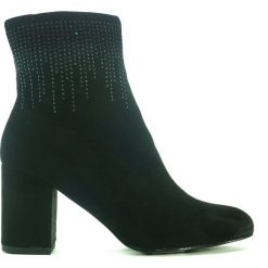 BOTKI DAMSKIE TS Z1925 CZA. Botki damskie T. Sokolski, ze skóry ekologicznej, bez obcasa, bez zapięcia. Za 129,00 zł.