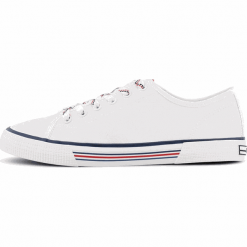 Tom Tailor tenisówki damskie 8095305, 37 białe. Białe trampki i tenisówki damskie Tom Tailor, bez wzorów, na sznurówki. Za 219,00 zł.