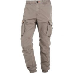 Bojówki męskie: Superdry ROOKIE GRIP Bojówki moleskin